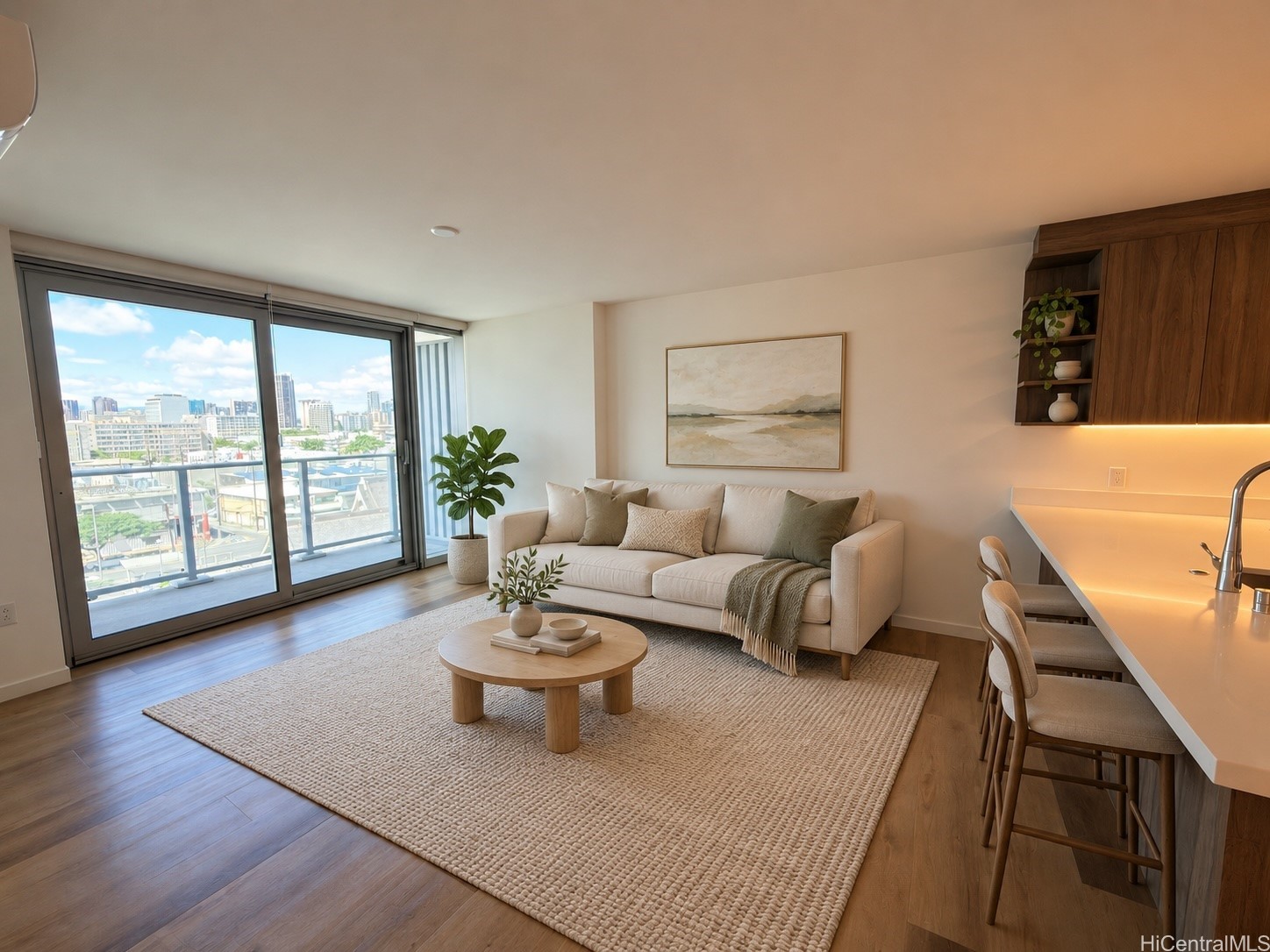 1515 Liona Street Unit 704 — photo