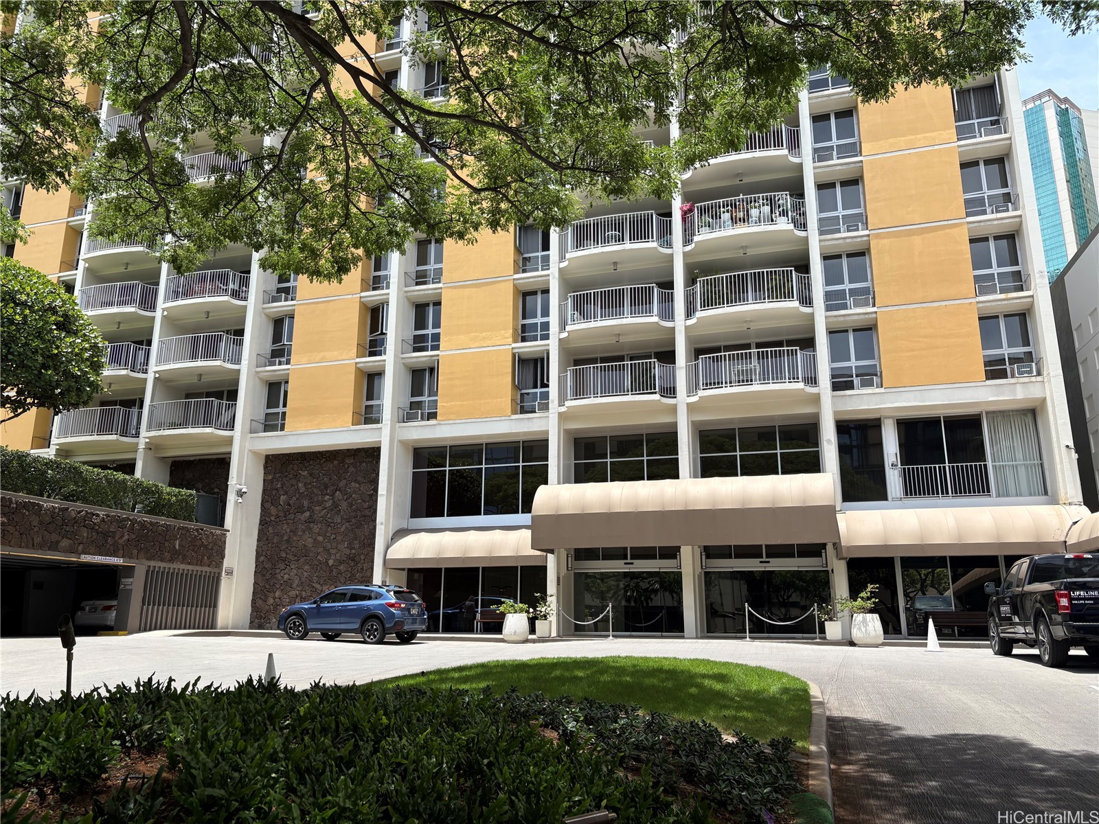1350 Ala Moana Boulevard Unit 804 — photo