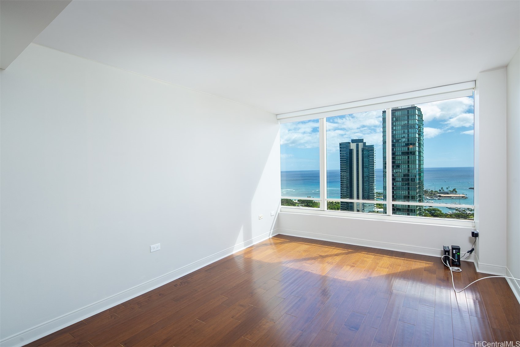1009 Kapiolani Boulevard Unit 3504 — photo