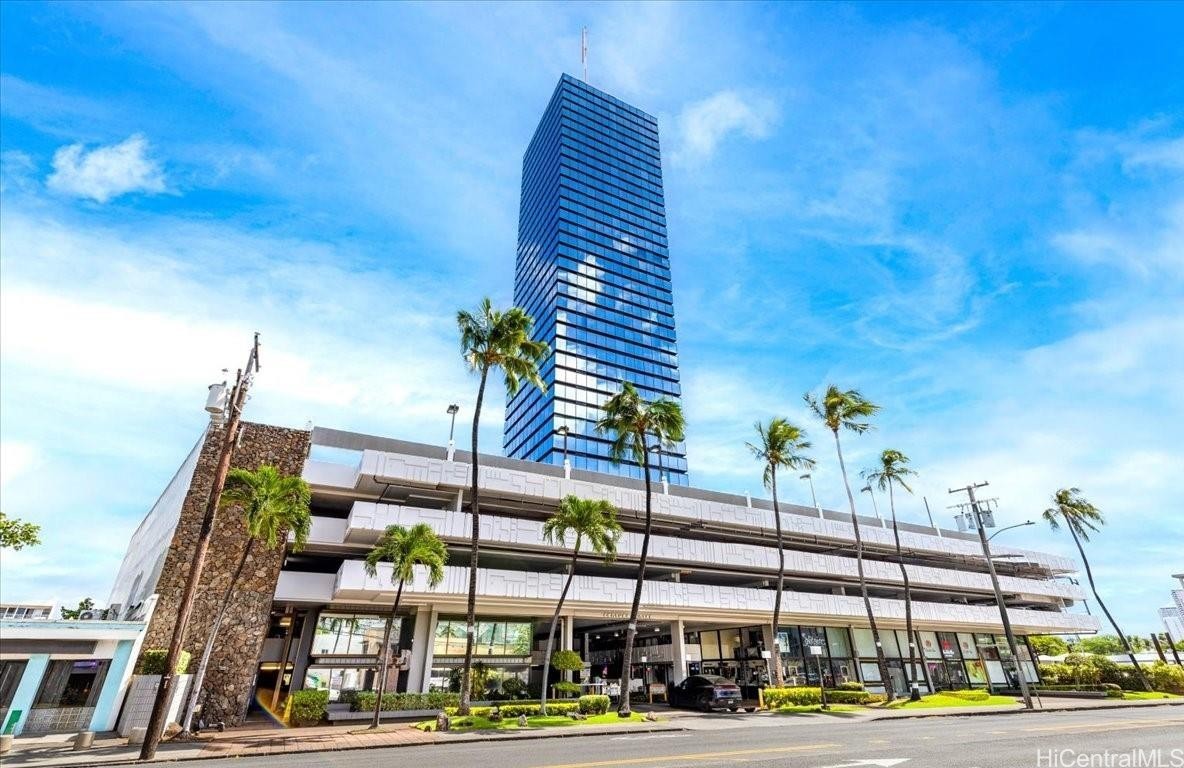 1750 Kalakaua Avenue Unit 802 — photo