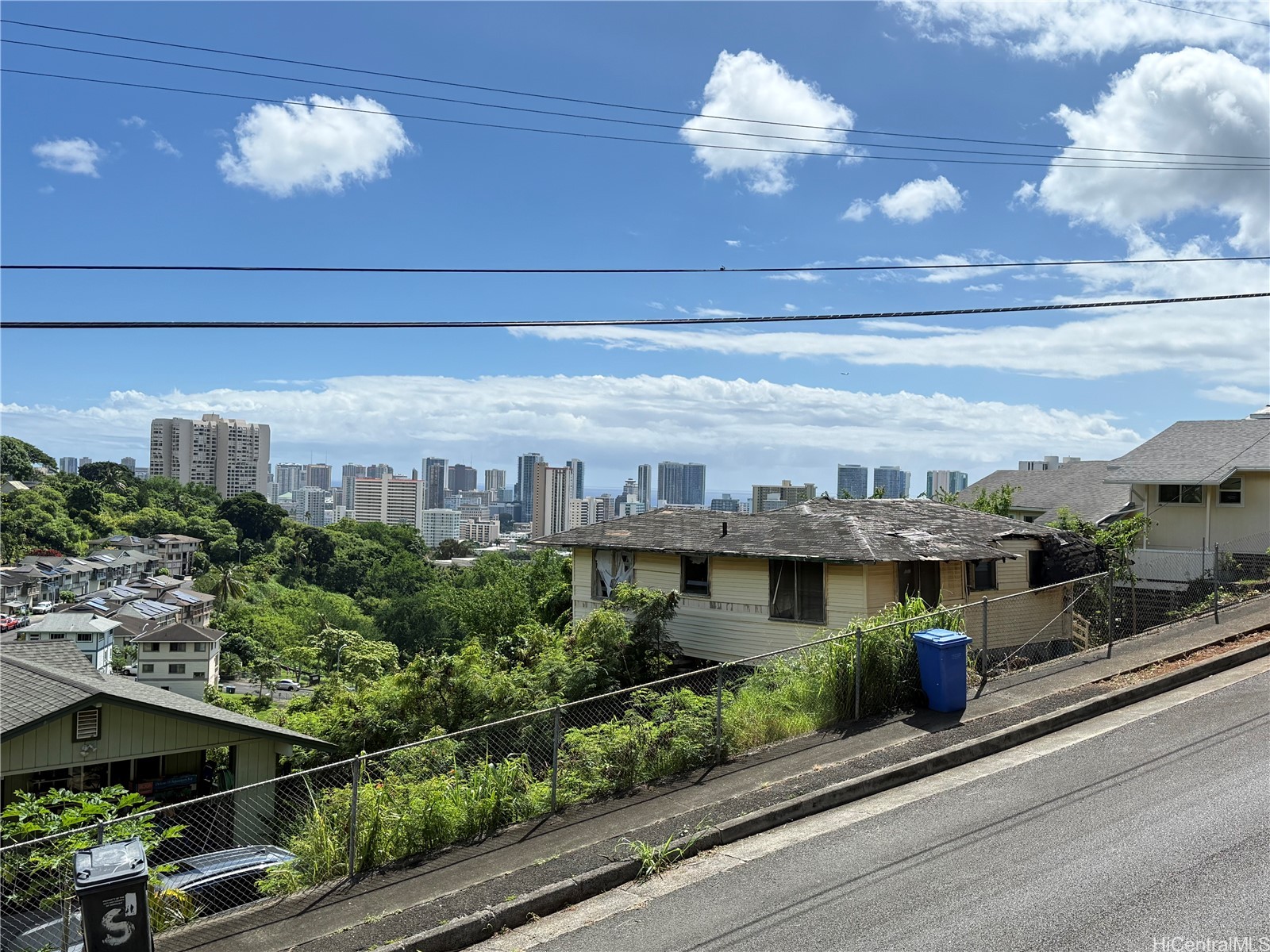 717 Iaukea Street — photo