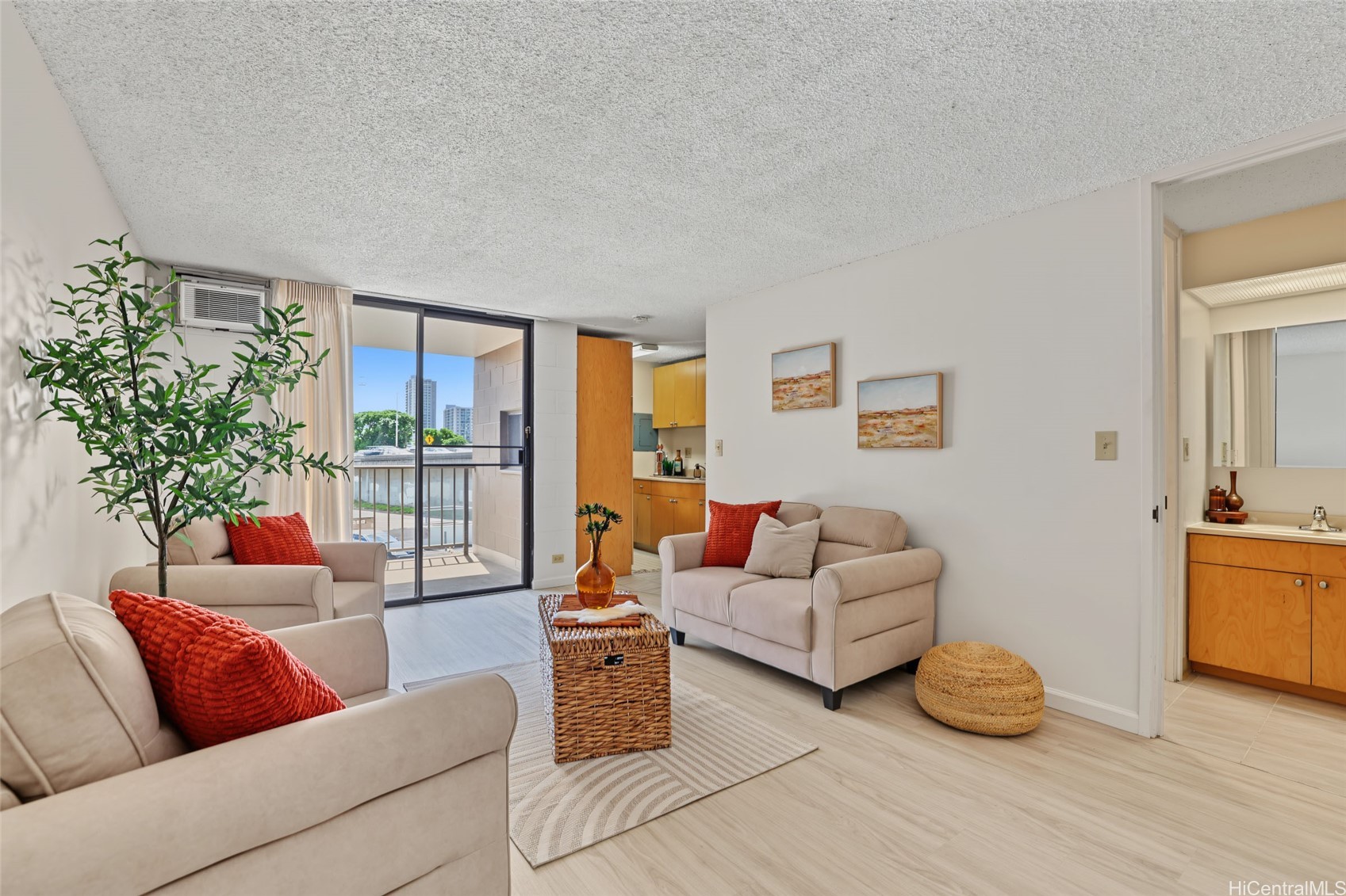 1415 Liholiho Street Unit 202 — photo