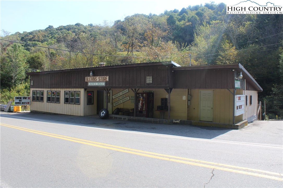 4370 Old Nc Highway 16 Highway — photo