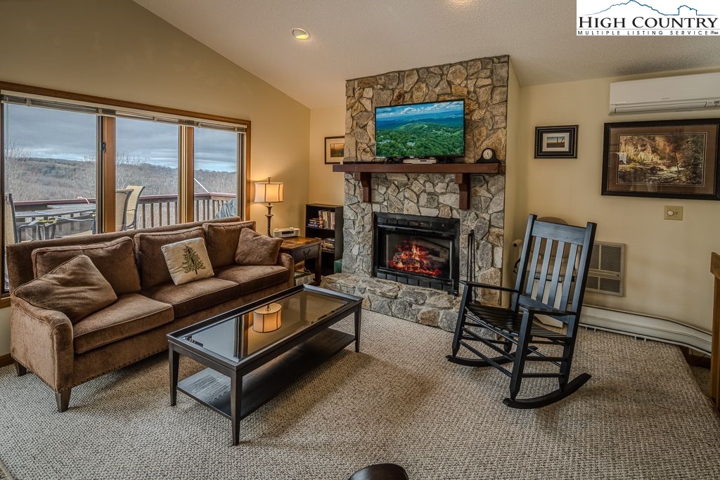 113 Aster Trail, Beech Mountain, NC 28604 — photo 3
