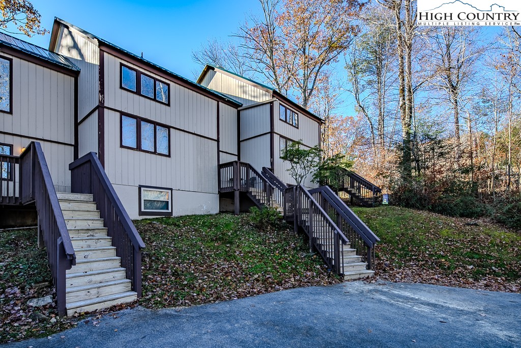 1443 Sugar Mountain Drive B11 — photo