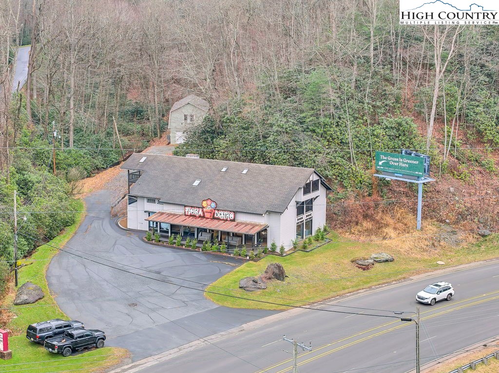 3894 US Highway 321 — photo