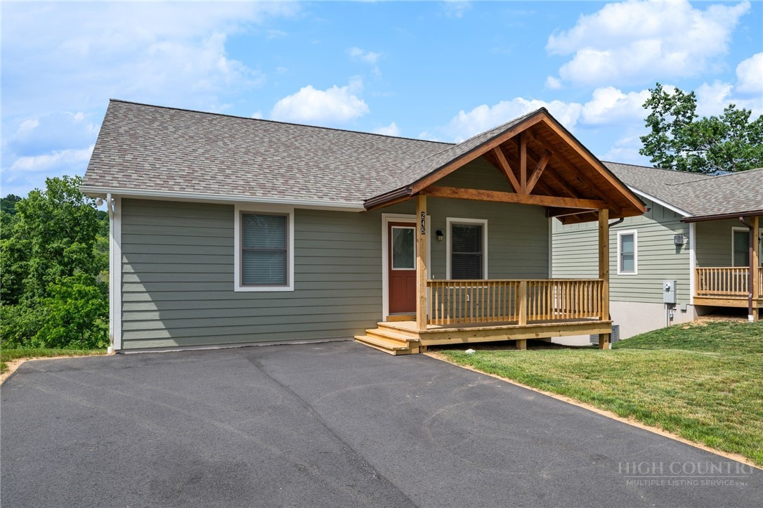 245 Ava Way 108 — photo