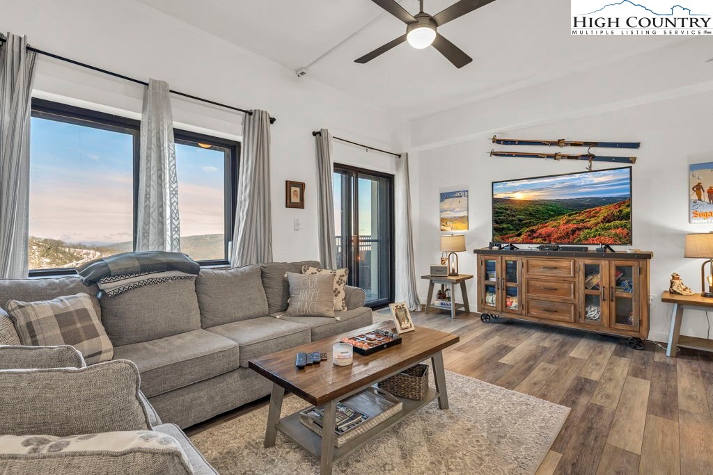 303 Sugar Top Drive 2401 — photo