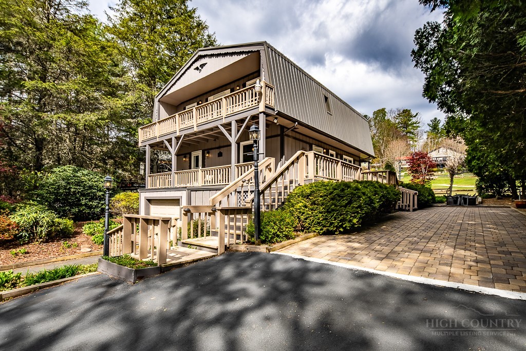 192 Pine Ridge Loop, Newland, NC 28657 — photo 2