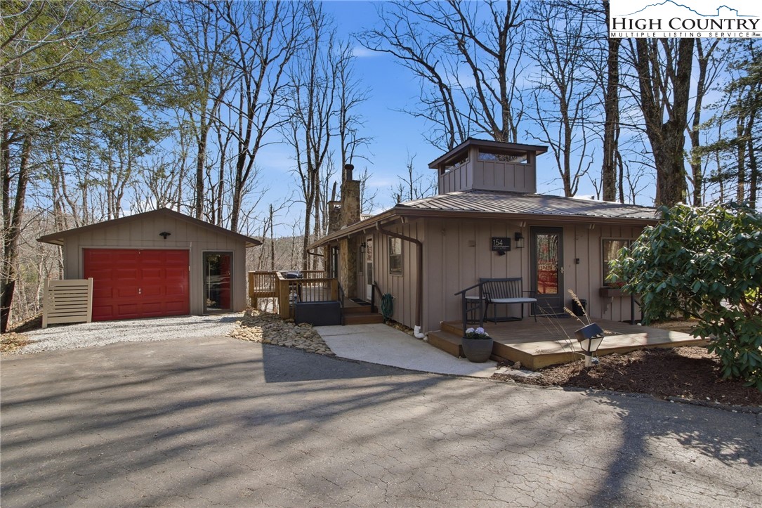 154 Lady Slipper Loop — photo