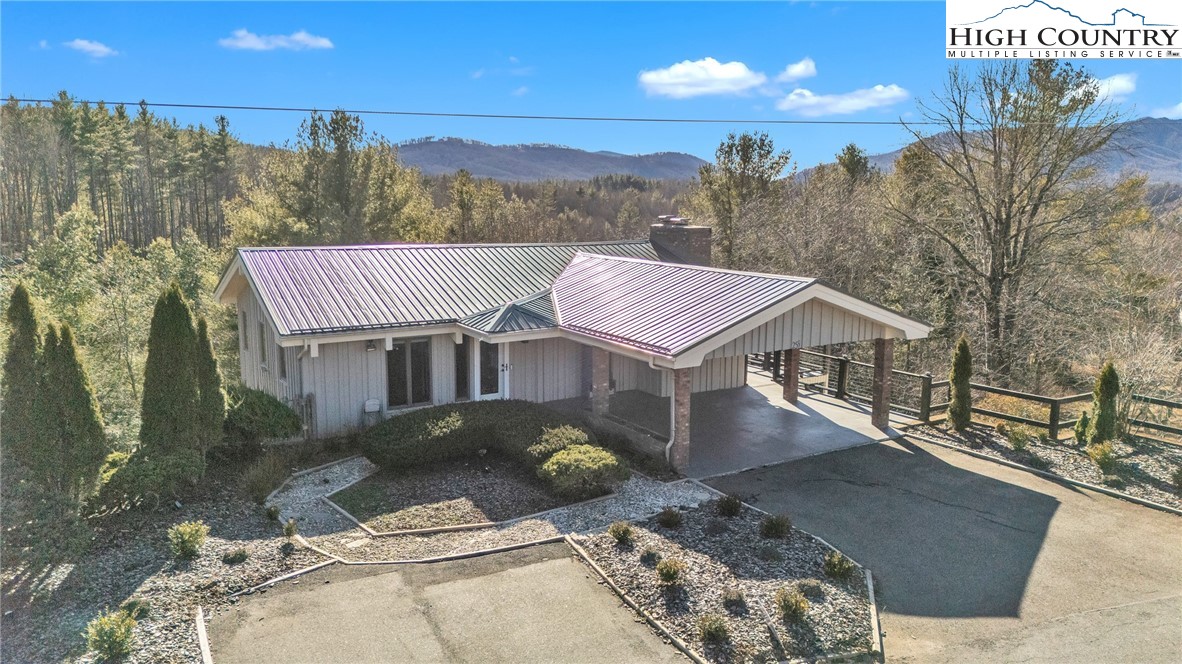 255 Clear View Ridge Road — photo