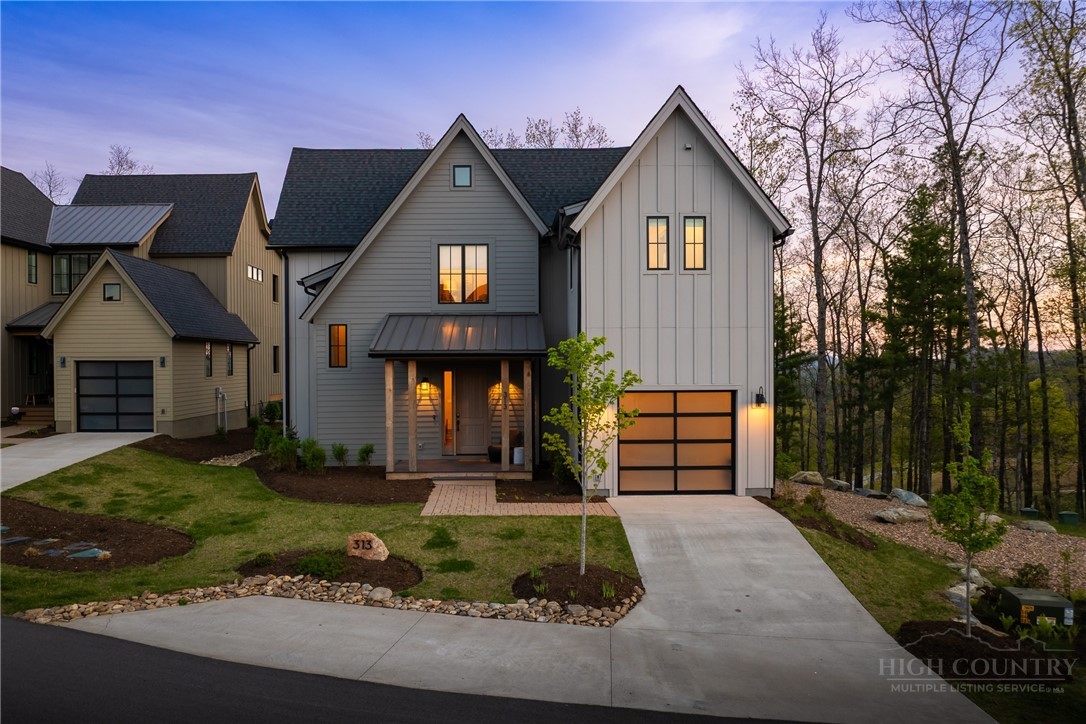 313 Calico Court — photo