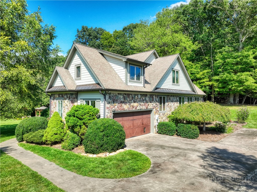330 Crain Branch Lane — photo