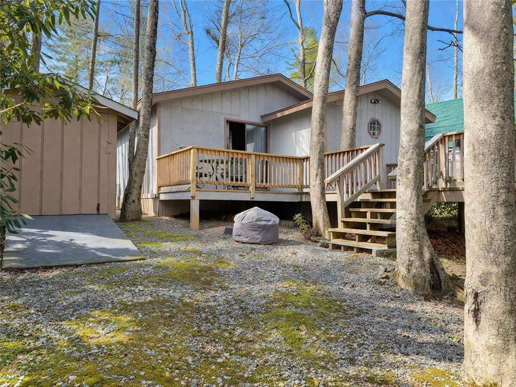 123 Whispering Pine Loop — photo