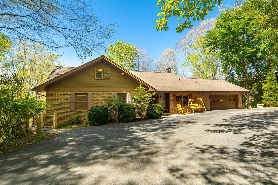 239 Eagle Drive — photo