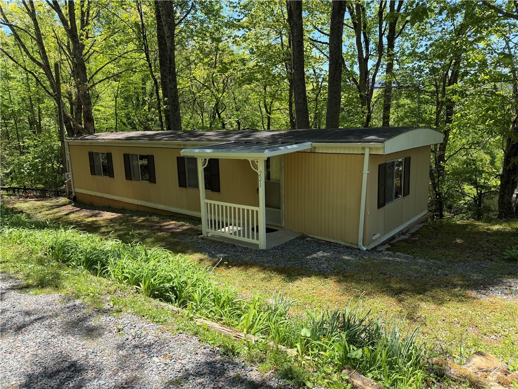 221 Fair Park Drive — photo