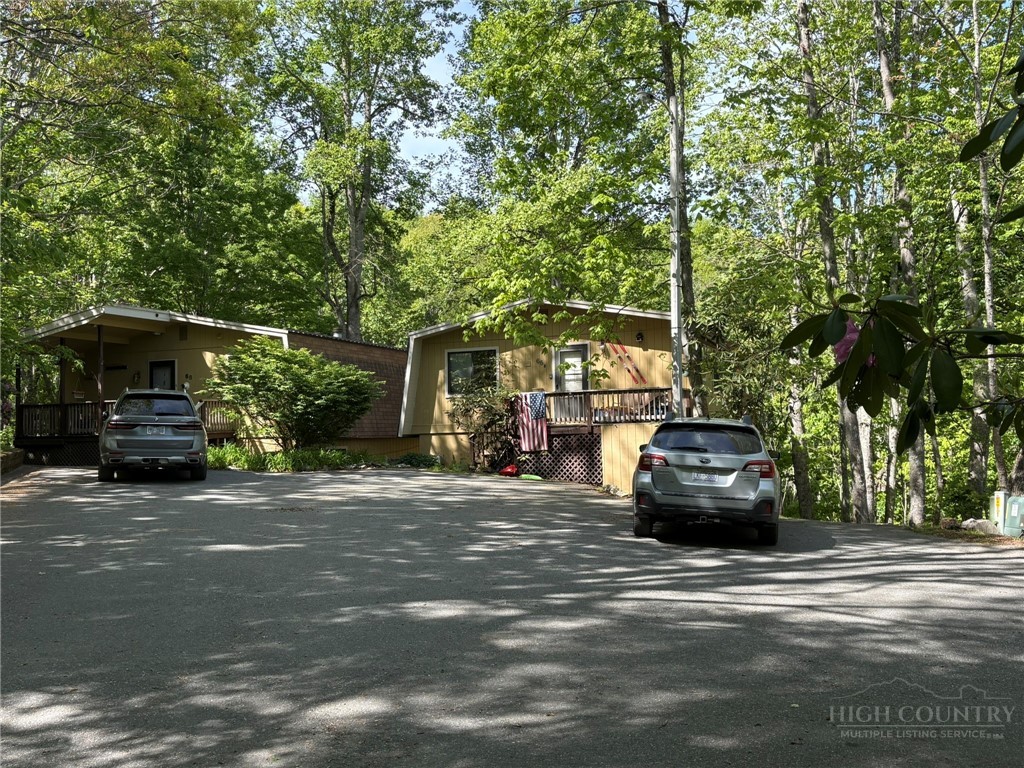 66 Pinetop Circle C — photo
