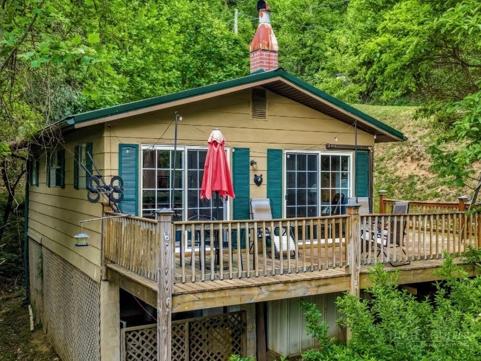177 Dawnview Drive — photo