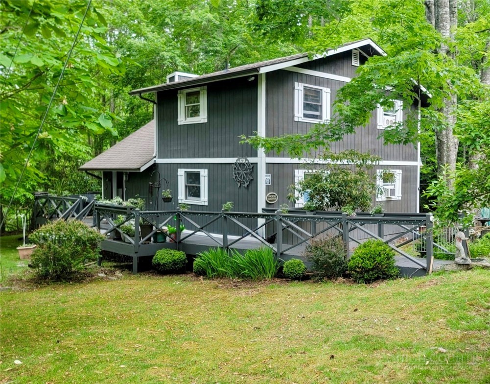 111 Locust Ridge Road — photo