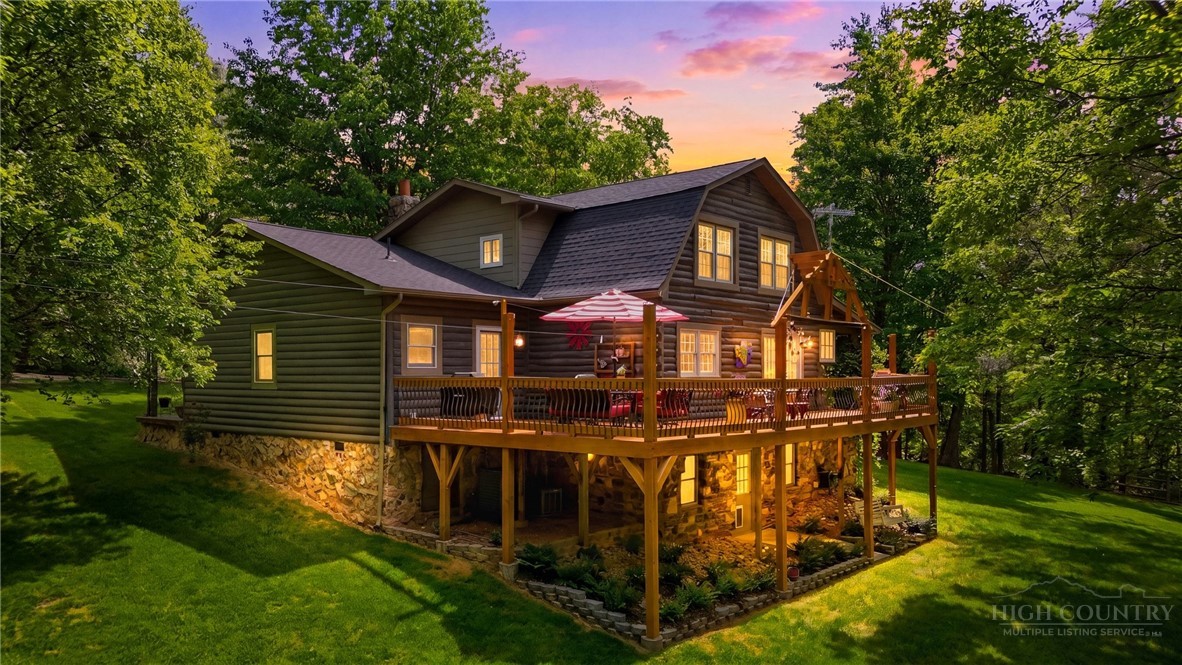3497 Blue Creek Road — photo