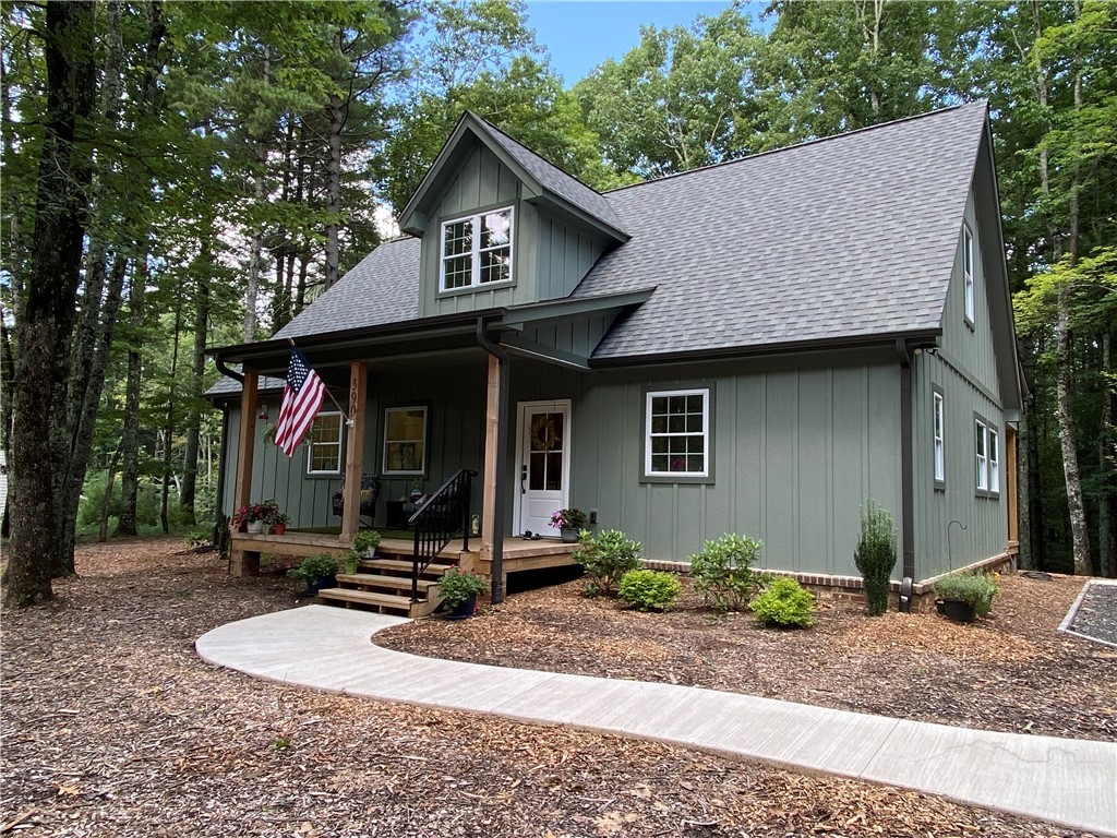 390 Greenview Drive — photo