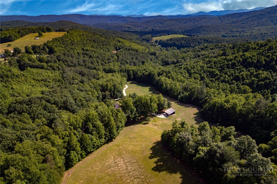 5712 Summit Road, Purlear, NC 28665 — photo 2