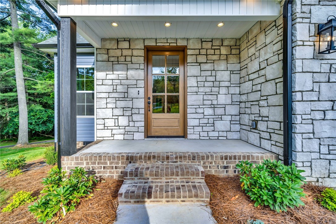 85 Iris Drive, Roaring Gap, NC 28668 — photo 3
