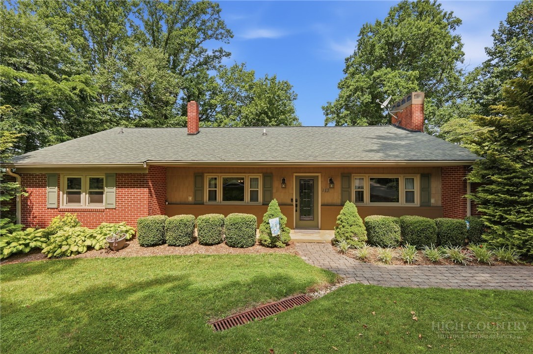 113 Hamilton Drive — photo
