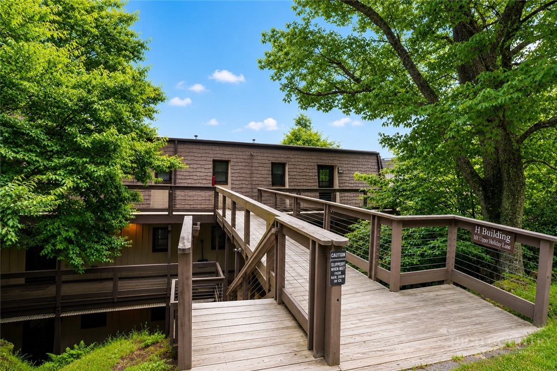 101 Upper Holiday Lane H-232 — photo