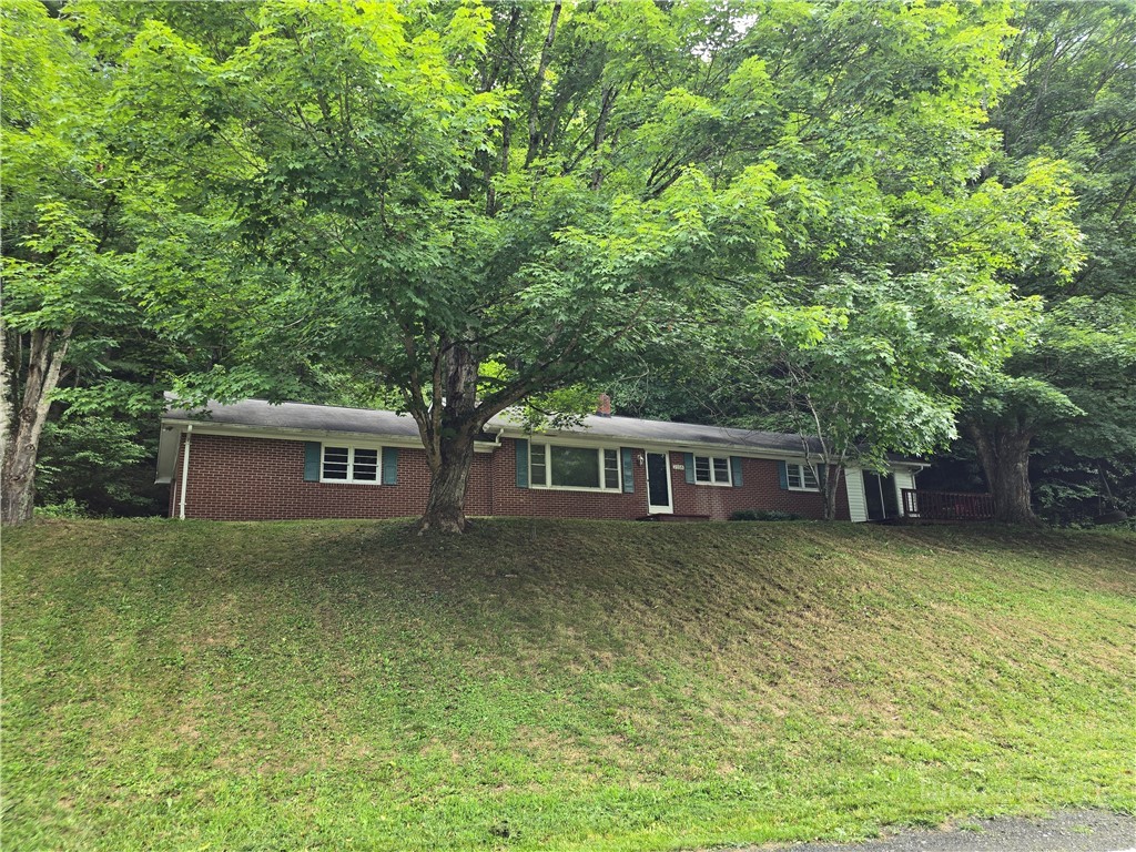 2158 W Mill Creek Road — photo