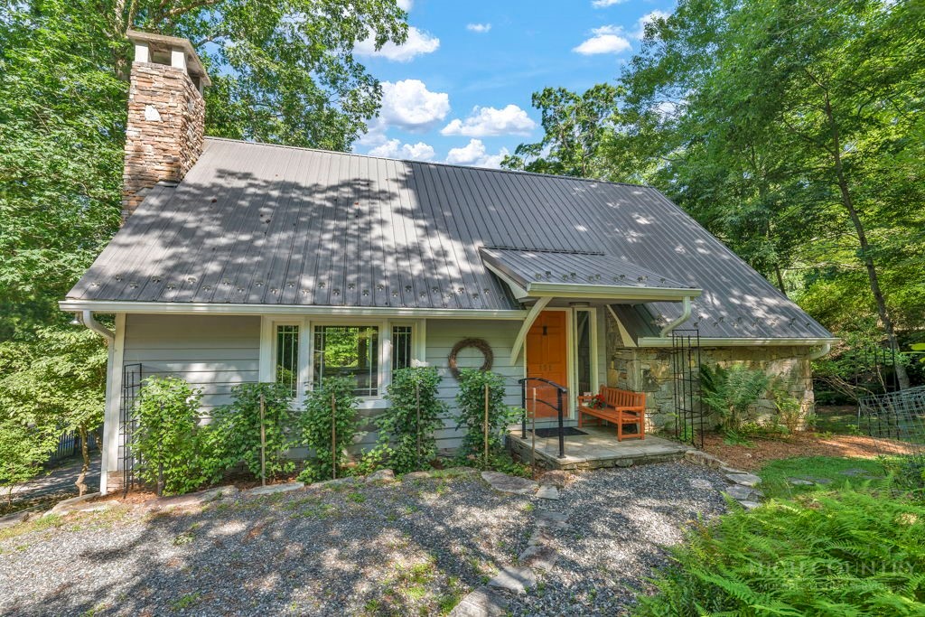 151 Edgewood Drive — photo