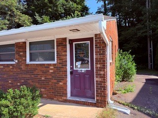 519 E Main St — photo