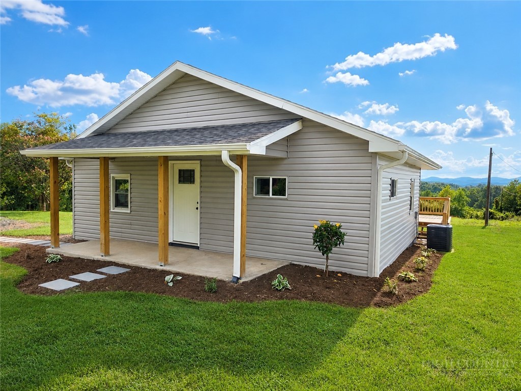 11493 Glade Valley Road — photo