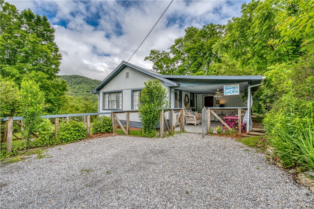 25 Reuben Wooten Road — photo