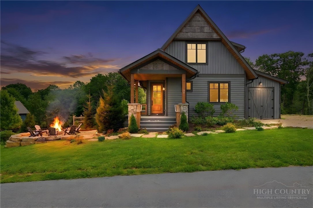 28 Cabernet Court — photo
