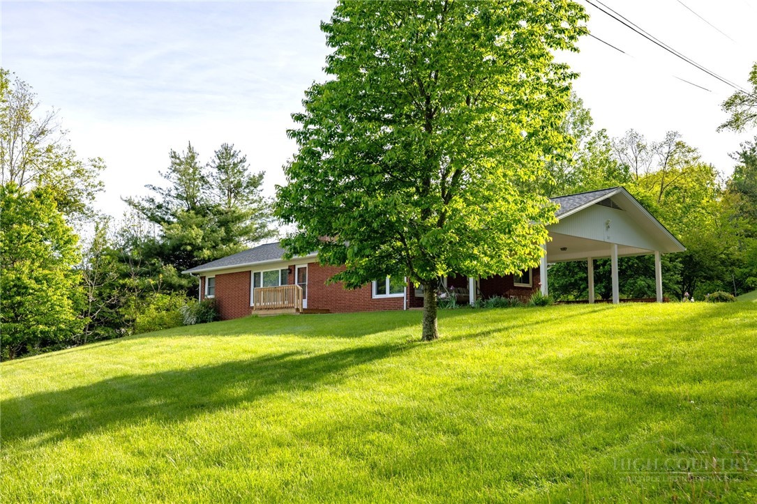 147 Forest Hill Drive — photo