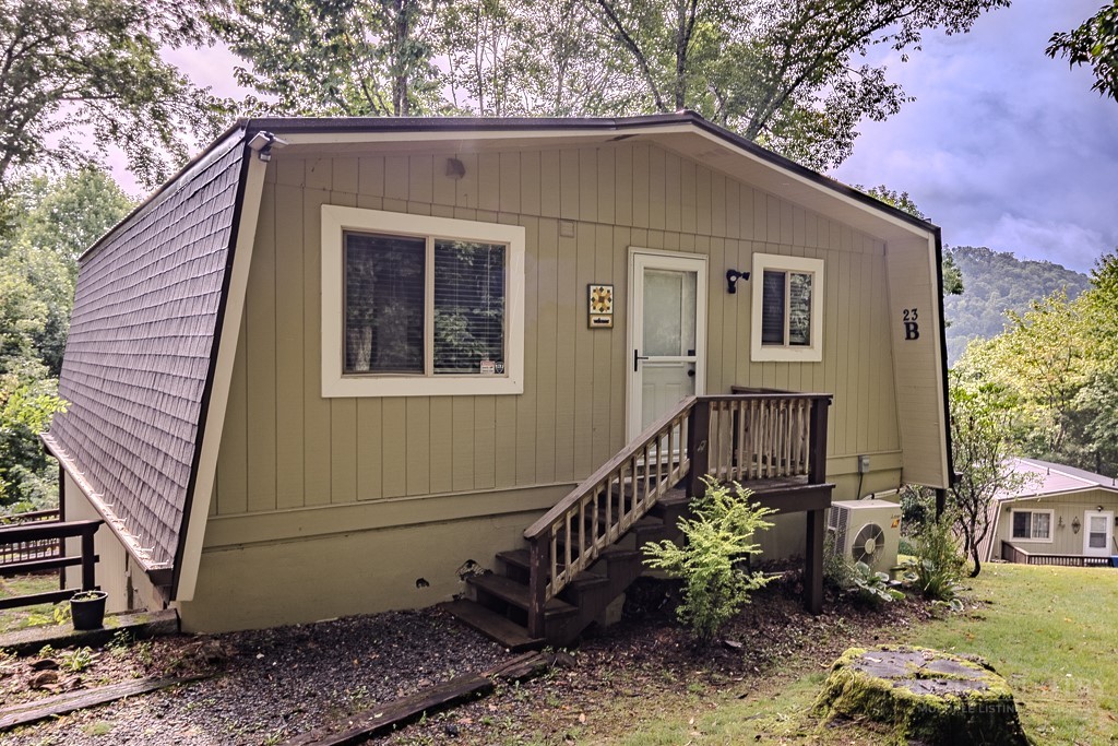 23 Pinetop B — photo