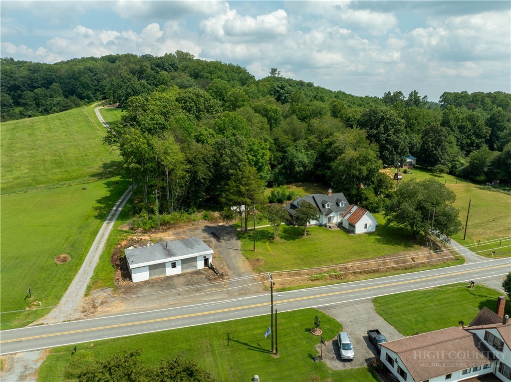 2316 Swan Creek Road — photo