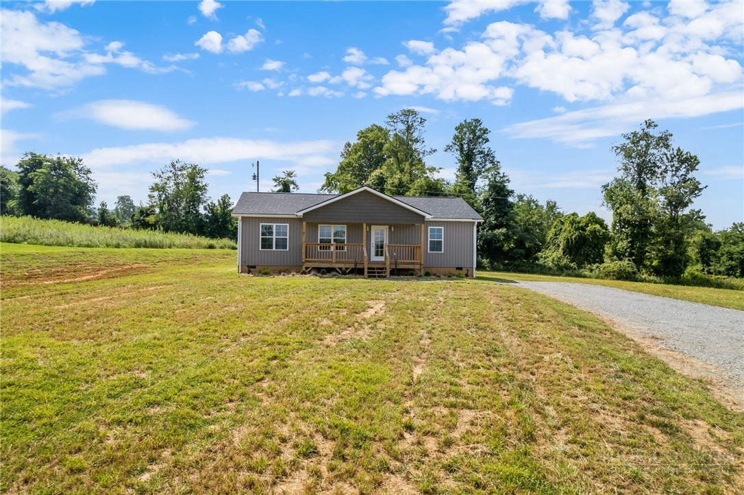 130 Millards Way — photo