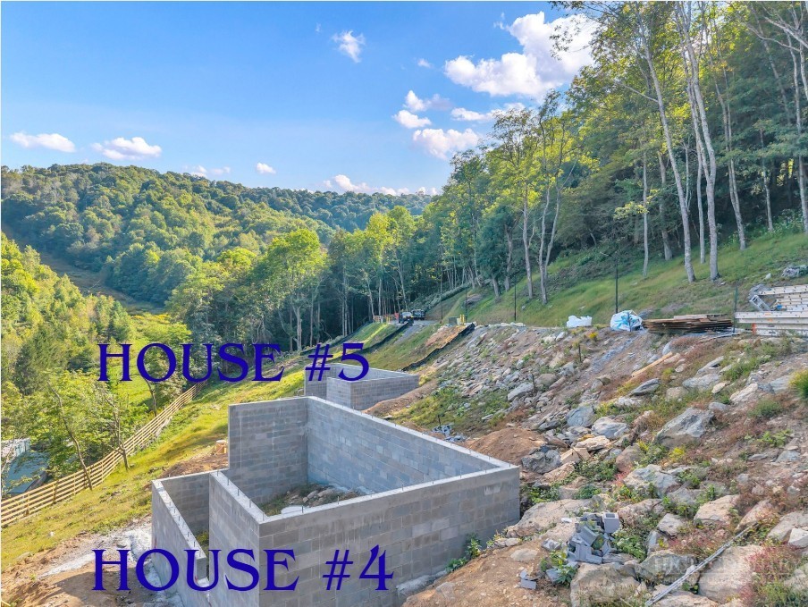 117 Snow Cloud Drive, Seven Devils, NC 28604 — photo 2