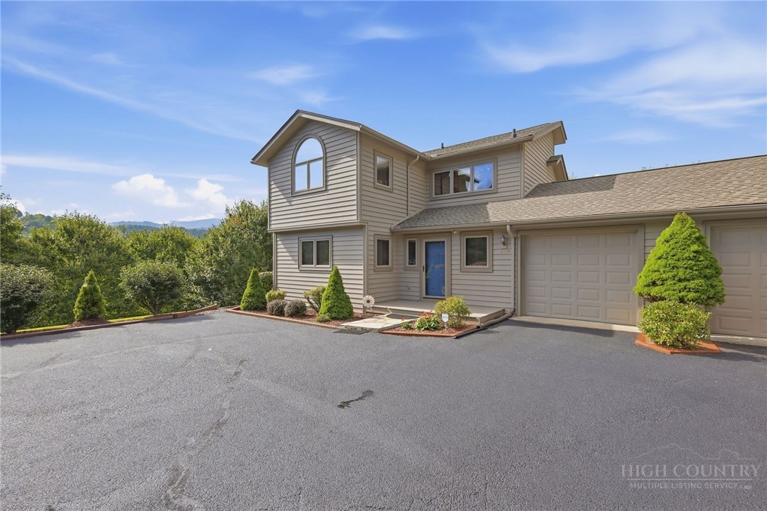351 Silver Springs Drive B — photo