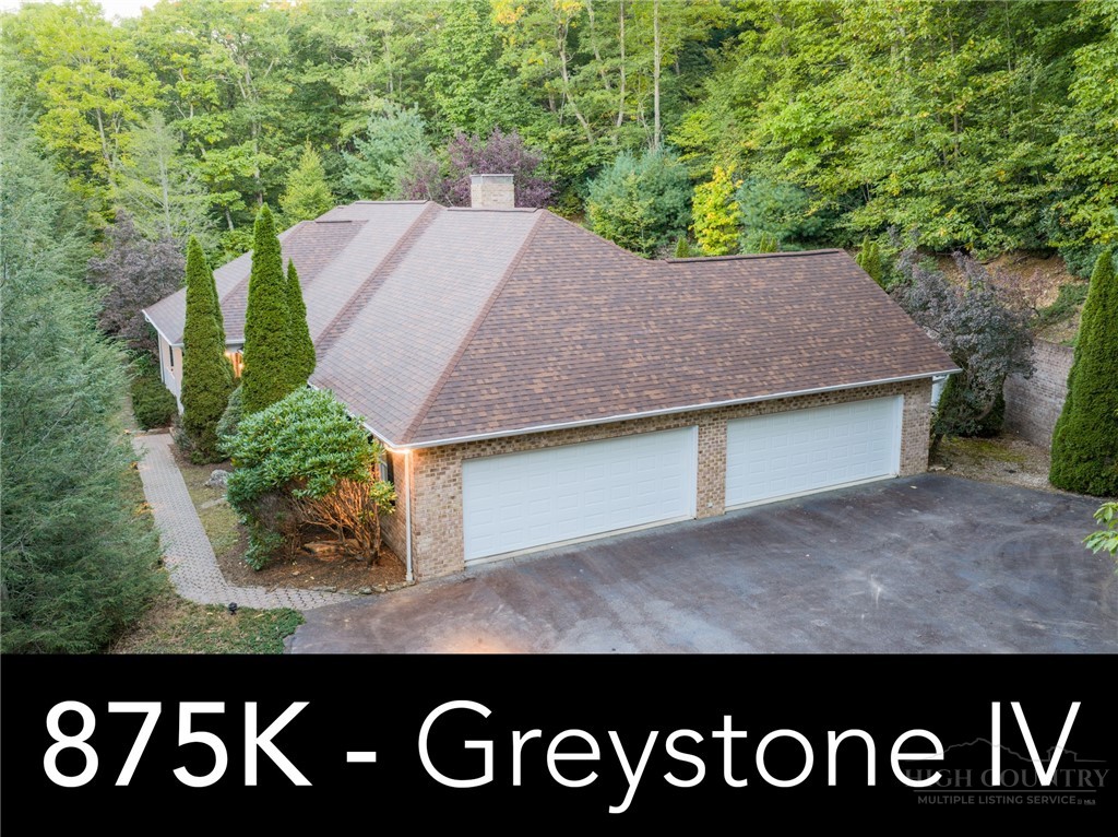 560 Greystone Drive — photo