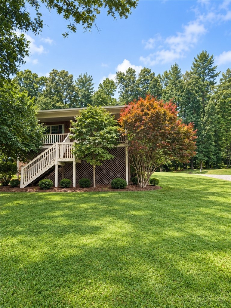 183 Meadow Drive — photo