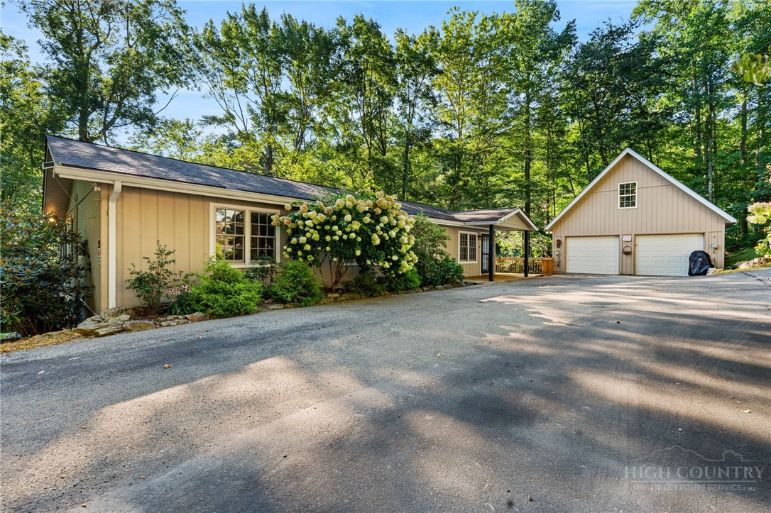 150 Watauga River Road — photo