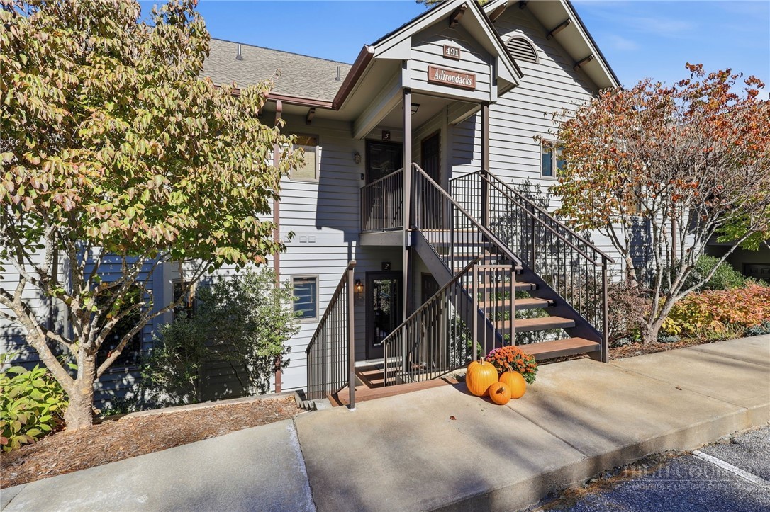 491 Waterside Drive Unit 2 — photo