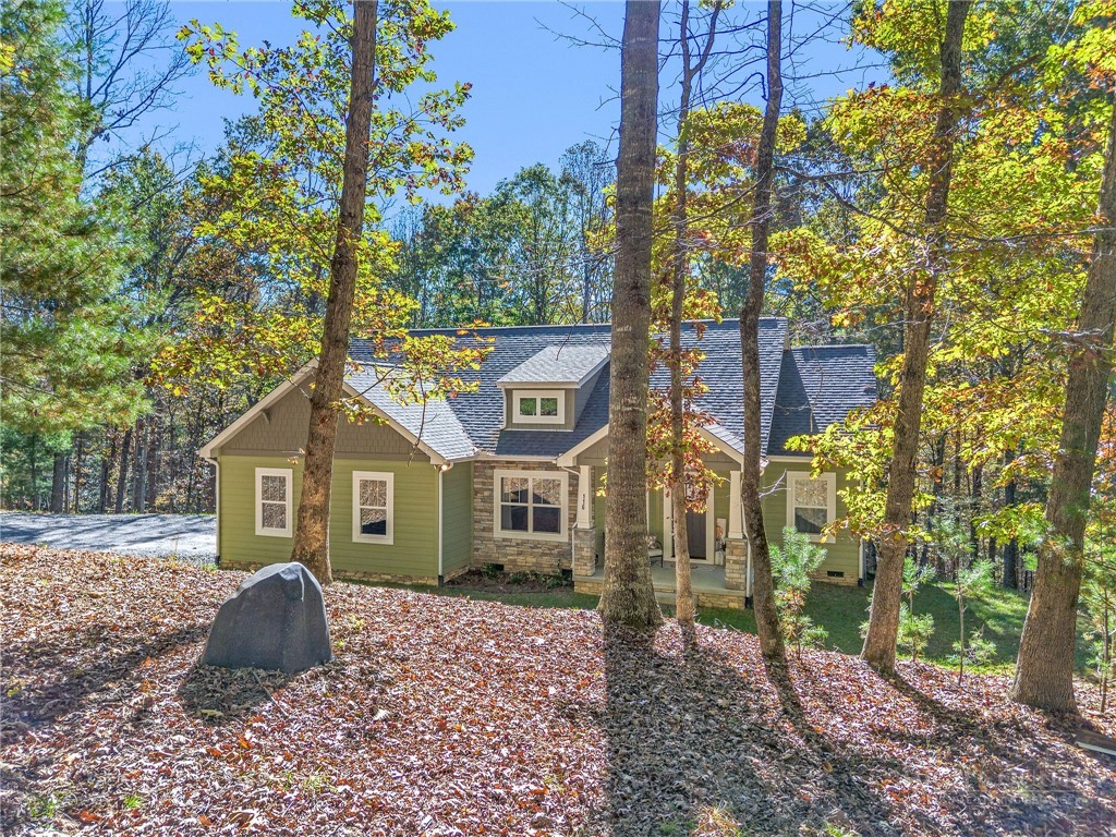 116 Huntsman Court — photo