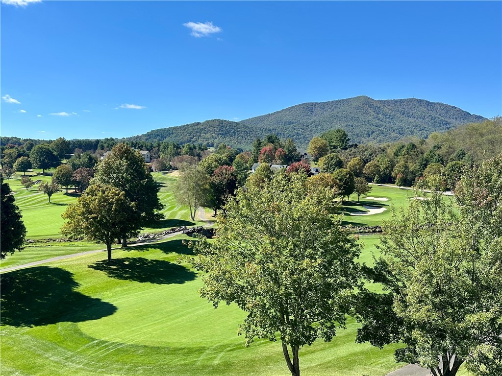 170 Fairway View Place Unit B3 — photo