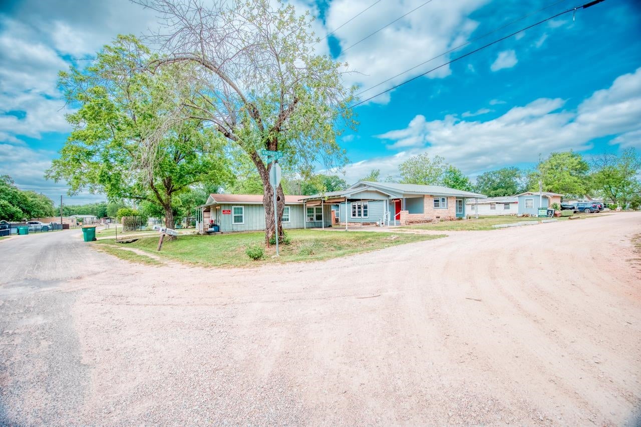 1030 Kingsriver Drive — photo