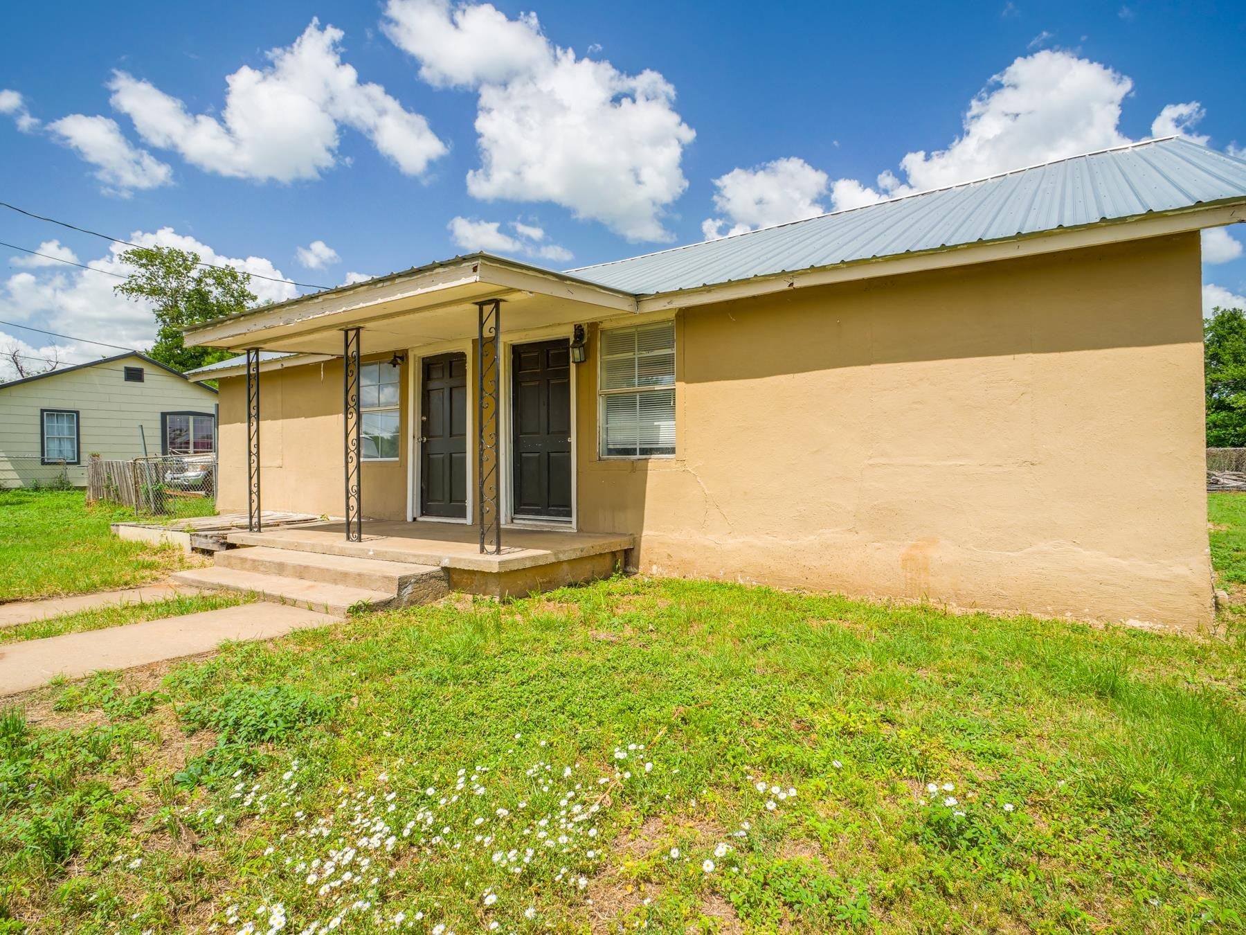 1004 Avon Ave — photo