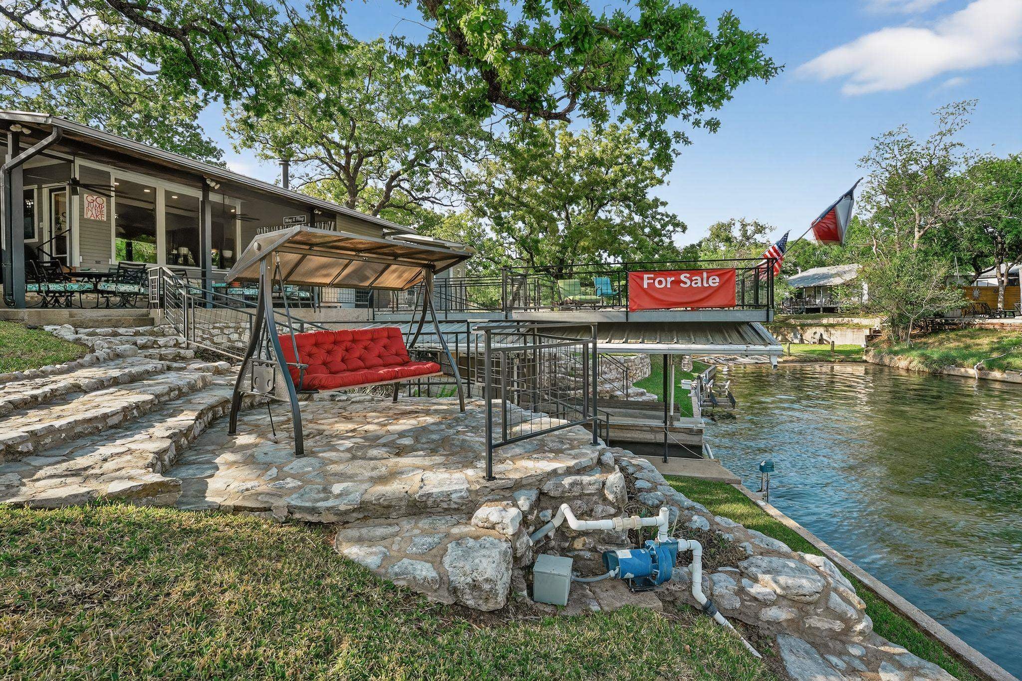 1104 Hill Circle West Drive — photo